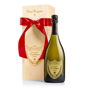 Gifttree Champagne and Glassware Gift Set with Dom Perignon